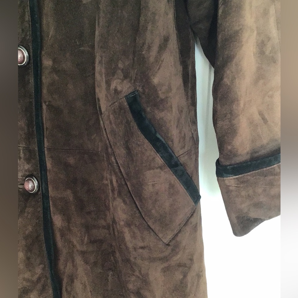 Danier Leather Vintage Suede Coat - Picture 5 of 15